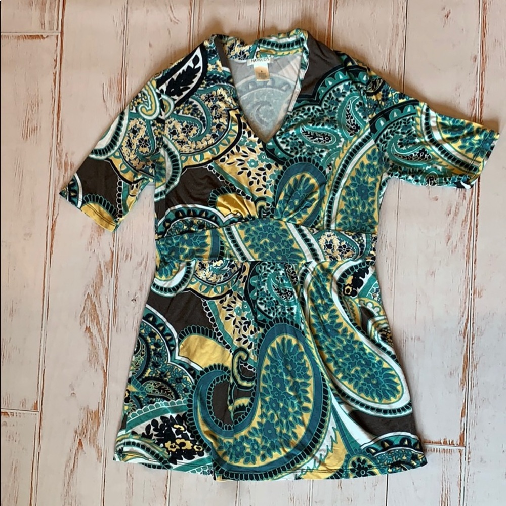 Harold’s Paisley Knot top